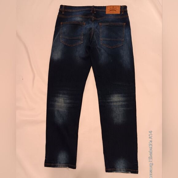 Akademiks Jeanius 34/30 Straight Distressed Jeans Great Pre-Owned Condition - Picture 3 of 5